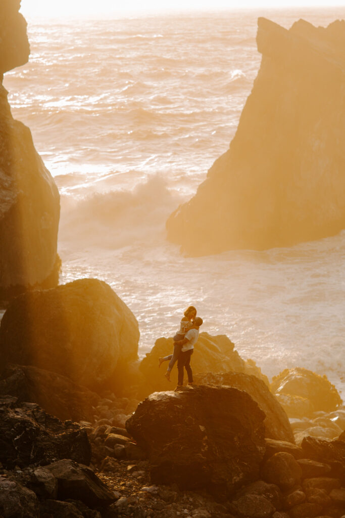 Adventurous Pacific coast engagement photos captured by California Photographer - Taylor Mccutchan