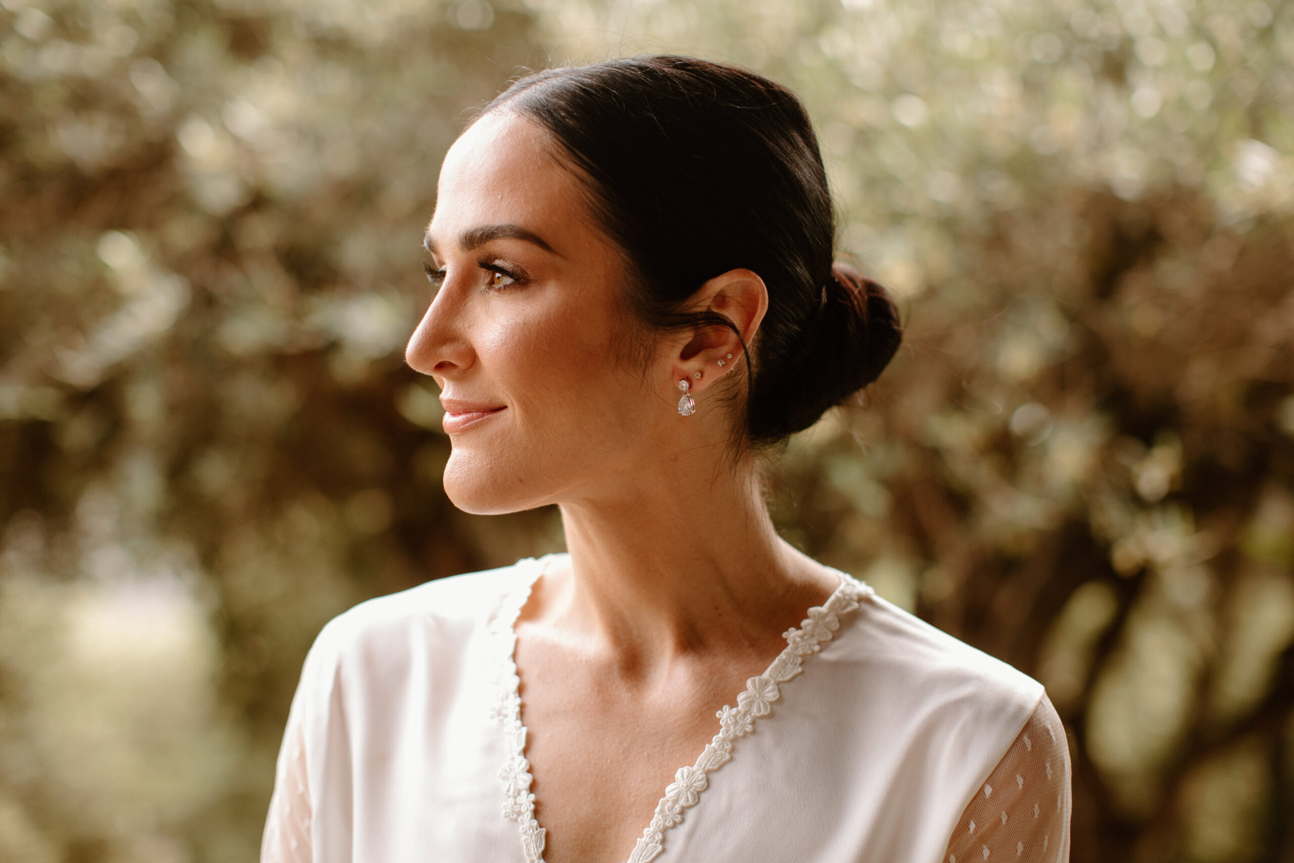 bride poses for a photo before her California wedding day