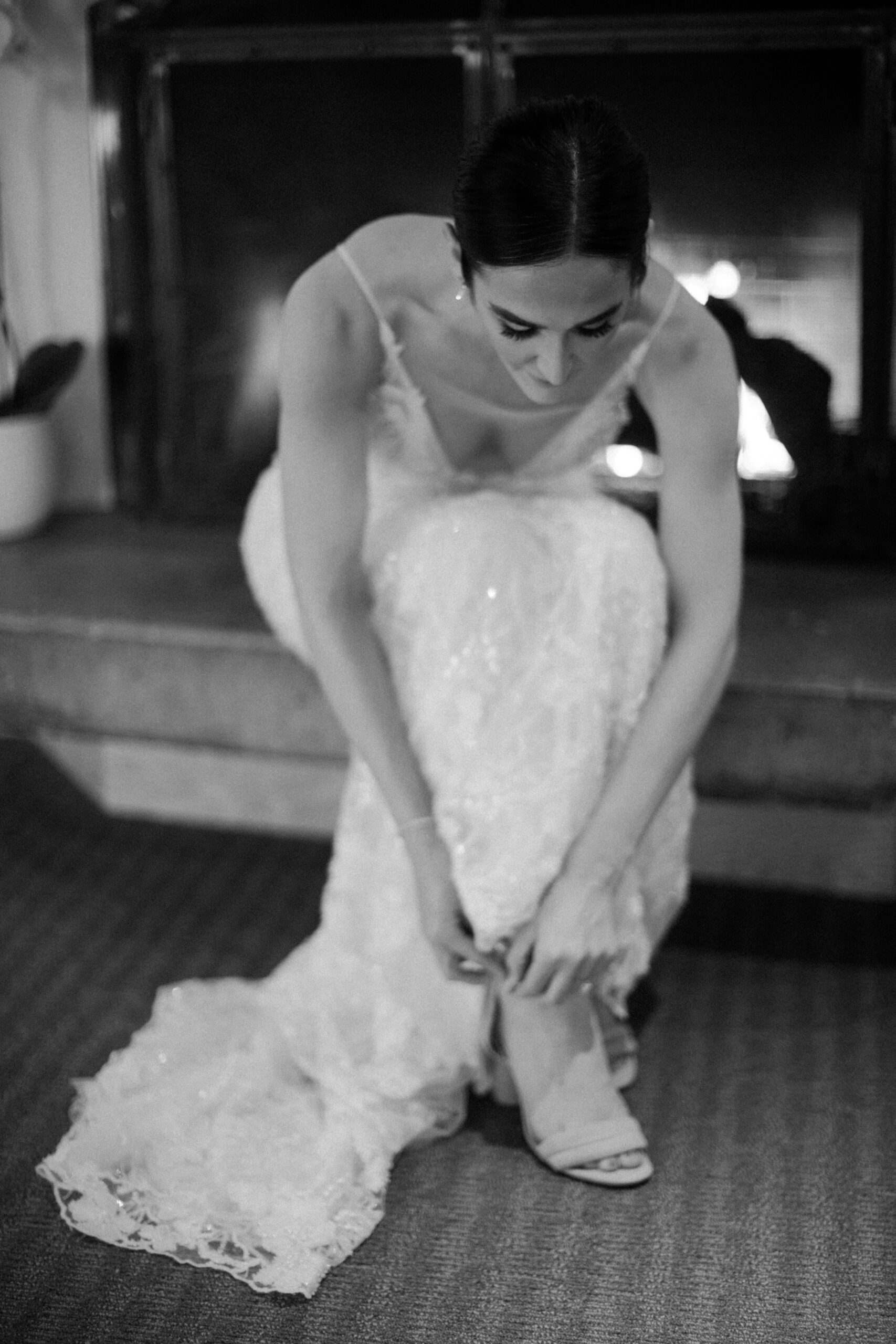 bride poses for a photo before her California wedding day