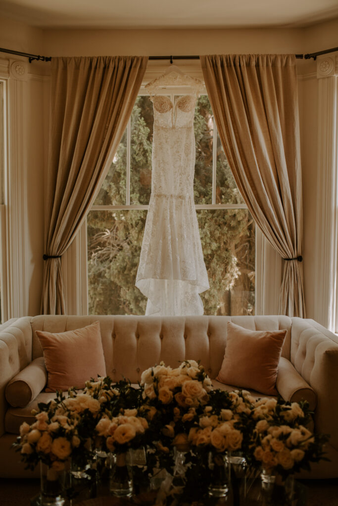 dreamy details of a stunning California wedding day