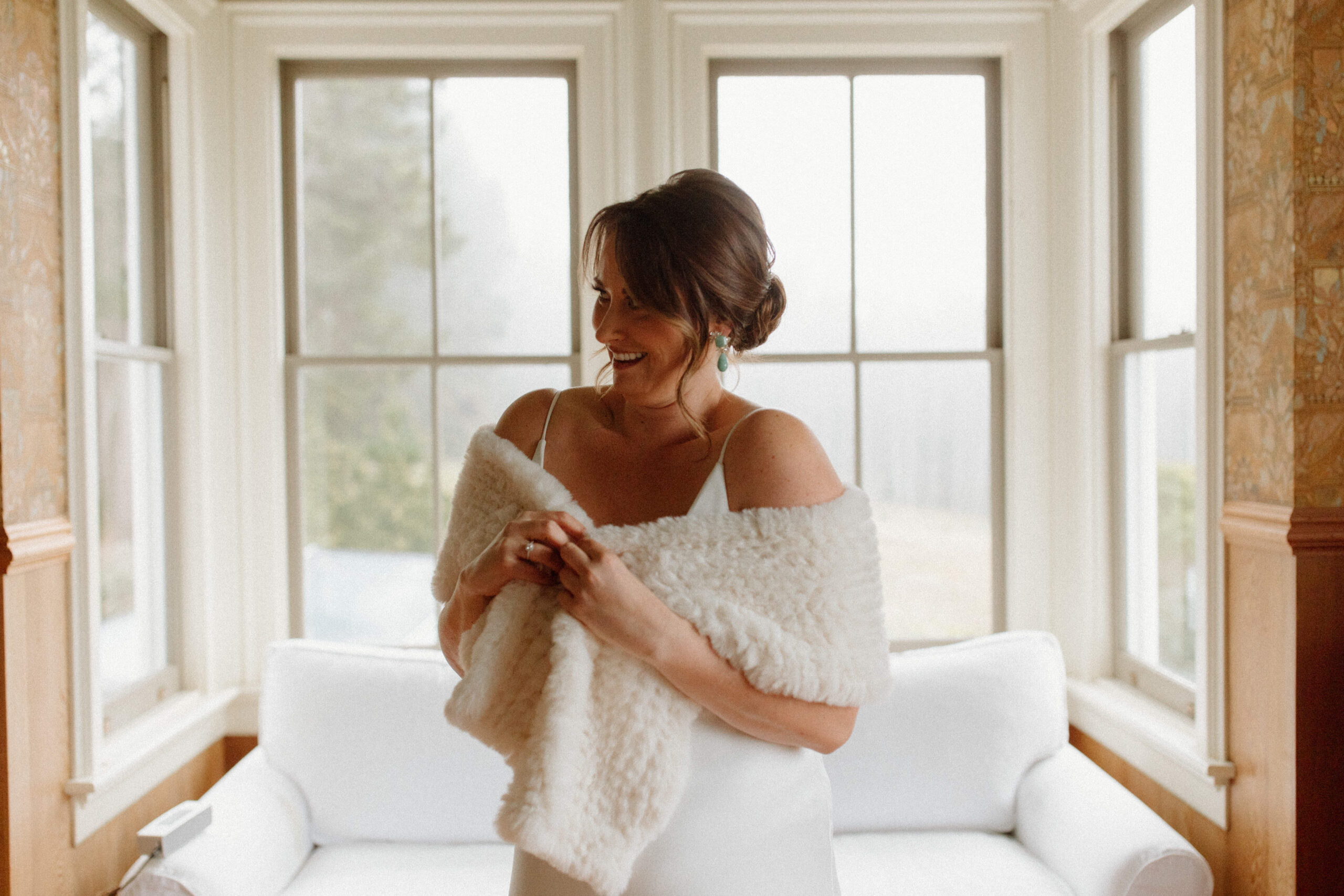 bride poses before her stunning wedding day