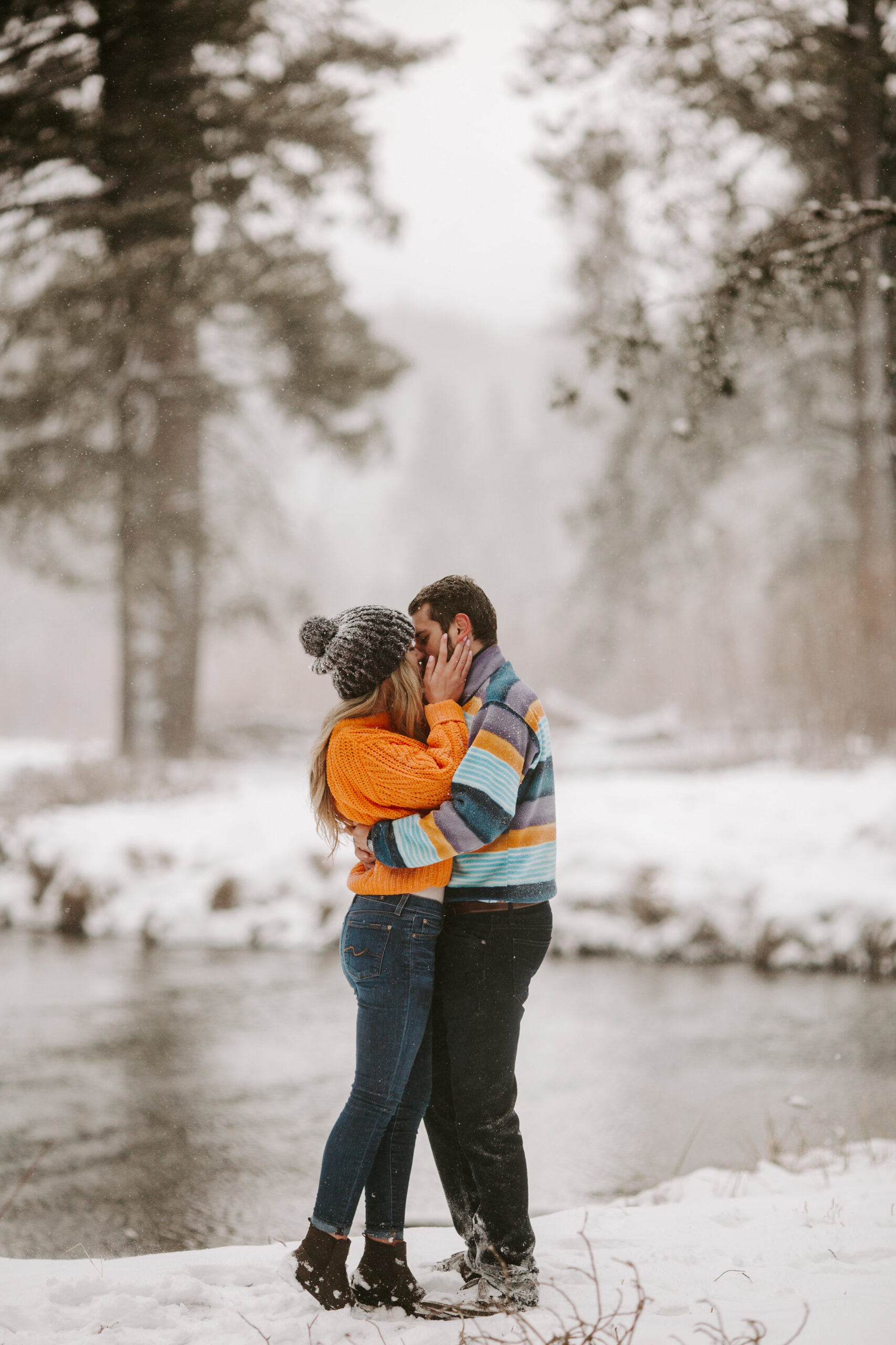 How to plan everything about your adventure mountain engagement photoshoot