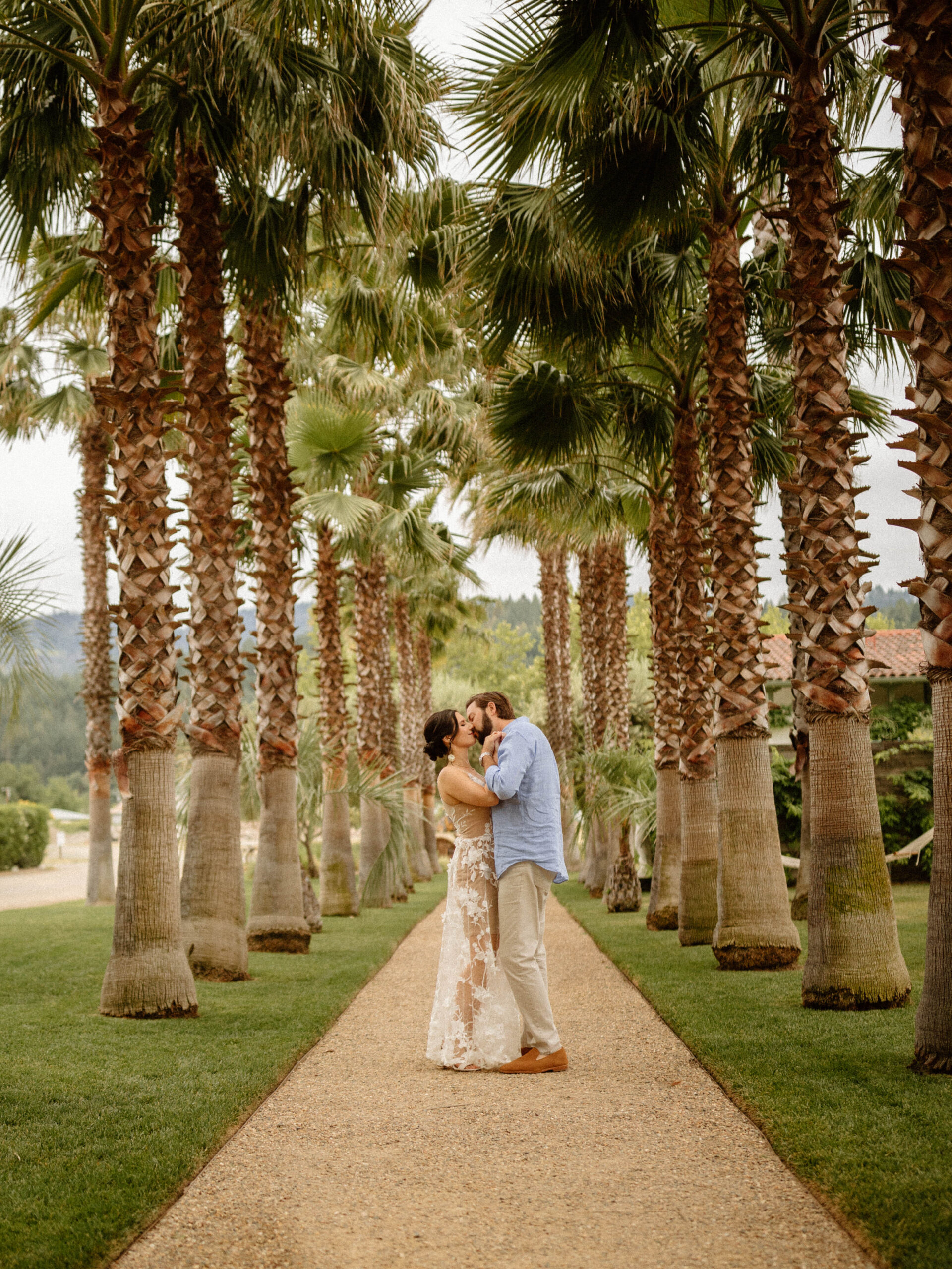 candid engagement photoshoot in California