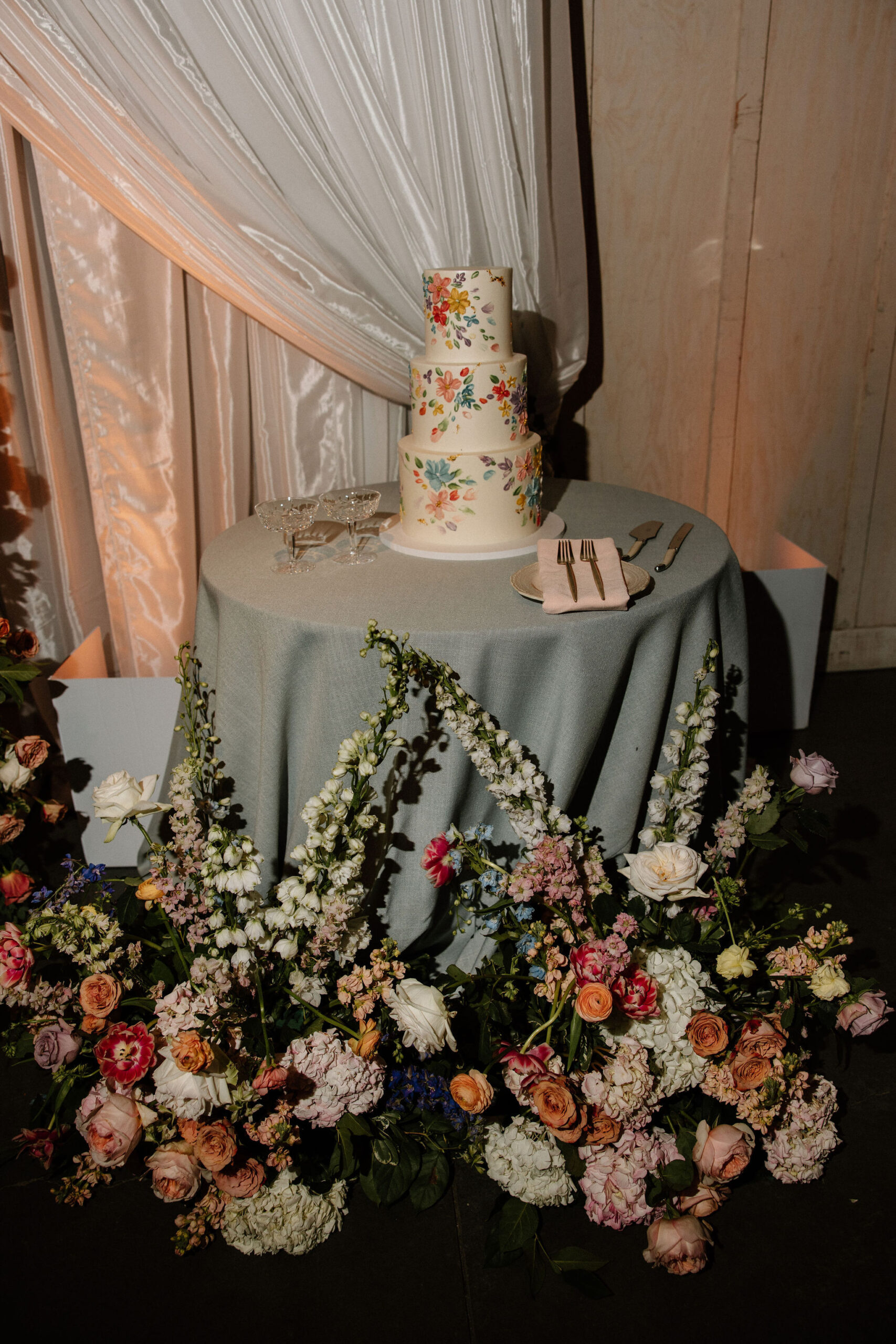 beautiful wedding details of a perfect winery wedding day in Sonoma