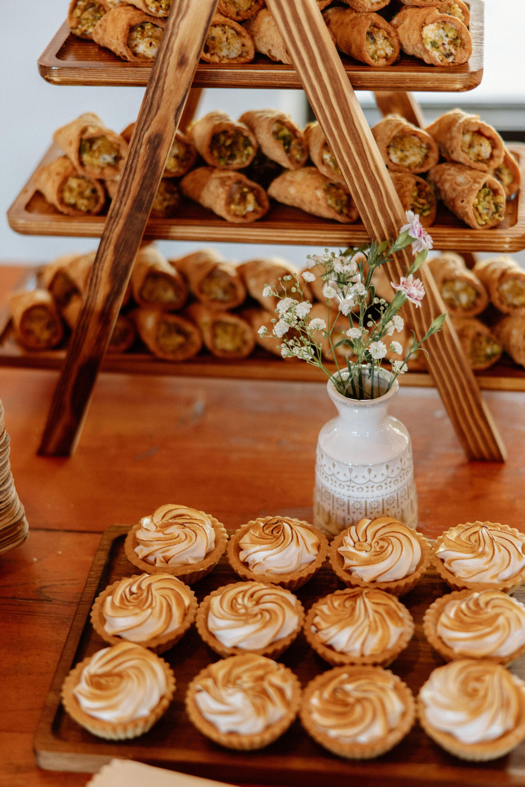 beautiful wedding details of a perfect winery wedding day in Sonoma