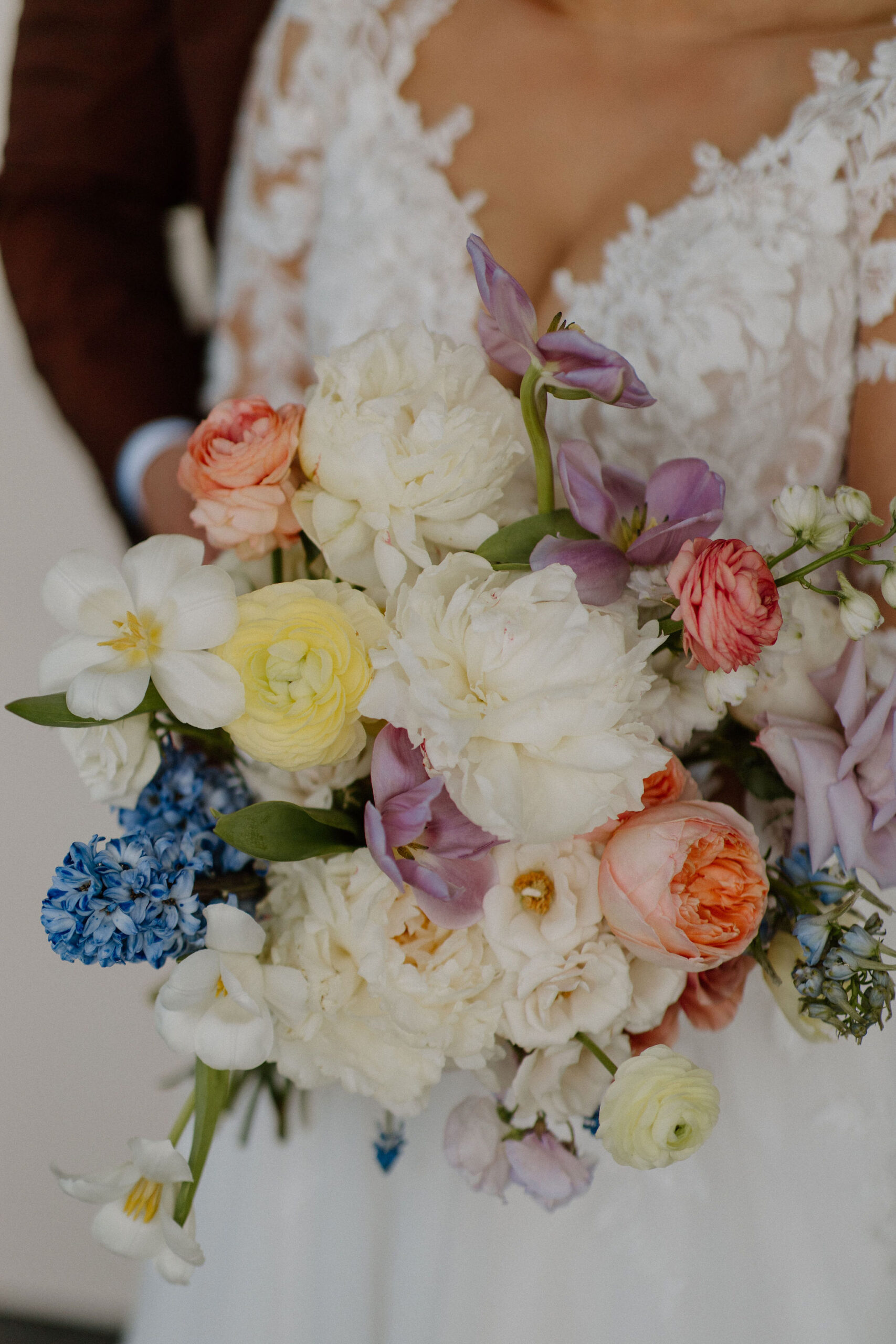 beautiful wedding details of a perfect winery wedding day in Sonoma